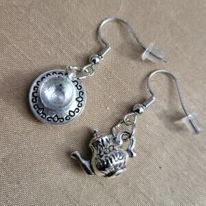 "Tea Time" mismatch tea cup & kettle earrings